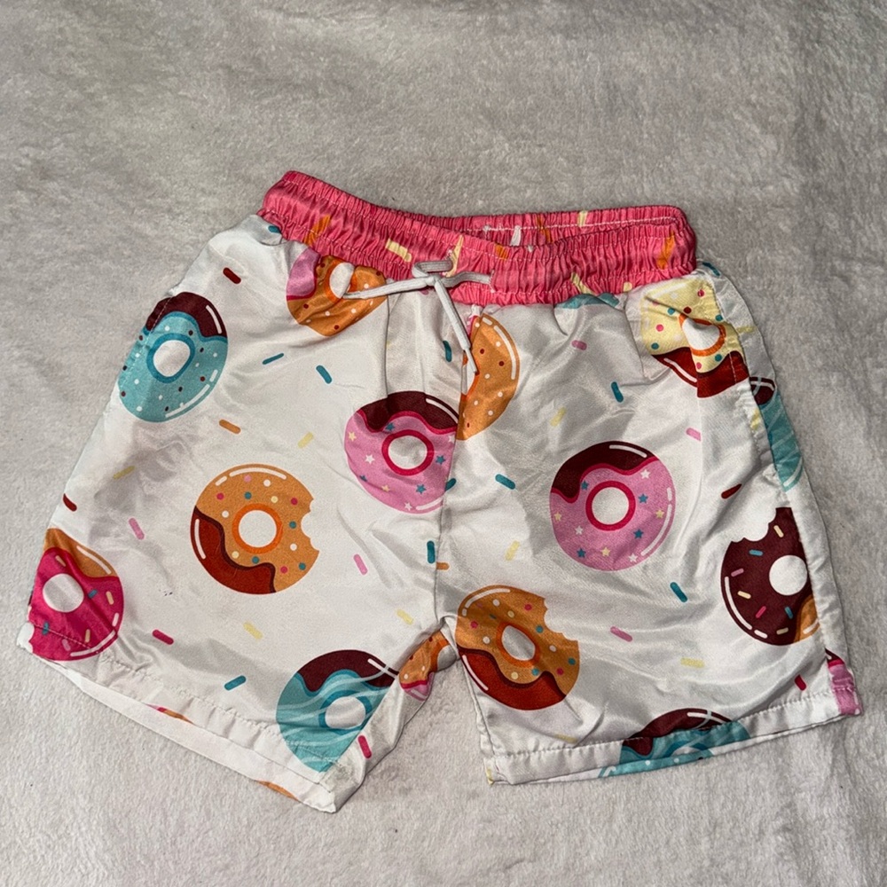 Shein toddler swim shorts (size 5Y)
